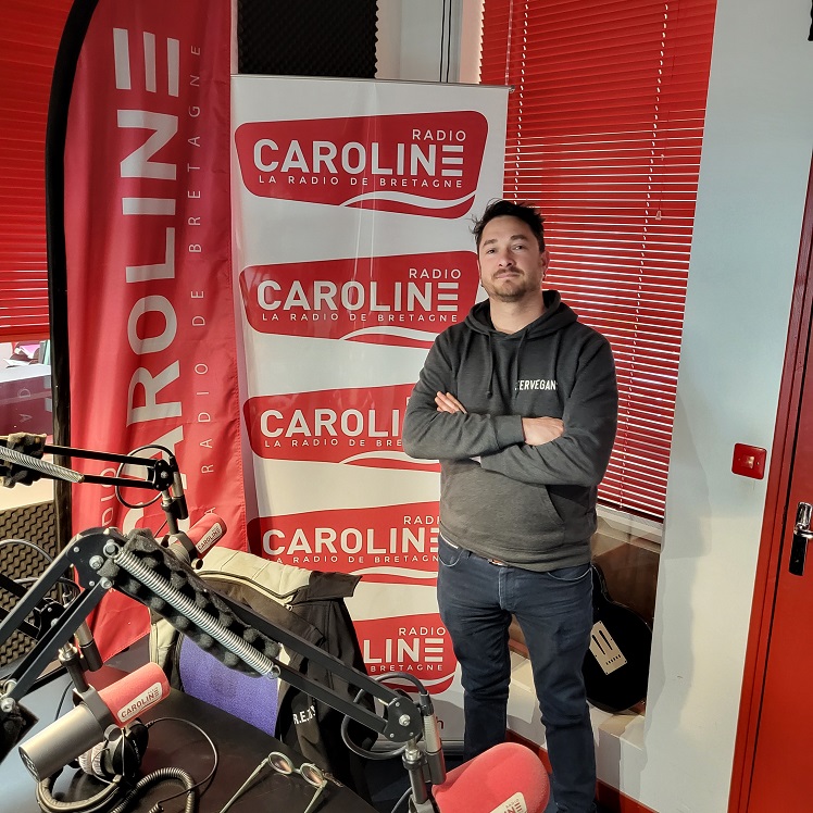 Guinou sur Radio Caroline.jpg (252 KB)